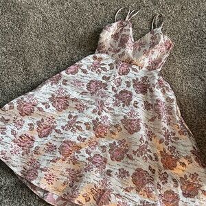 Elegant Floral Midi Dress